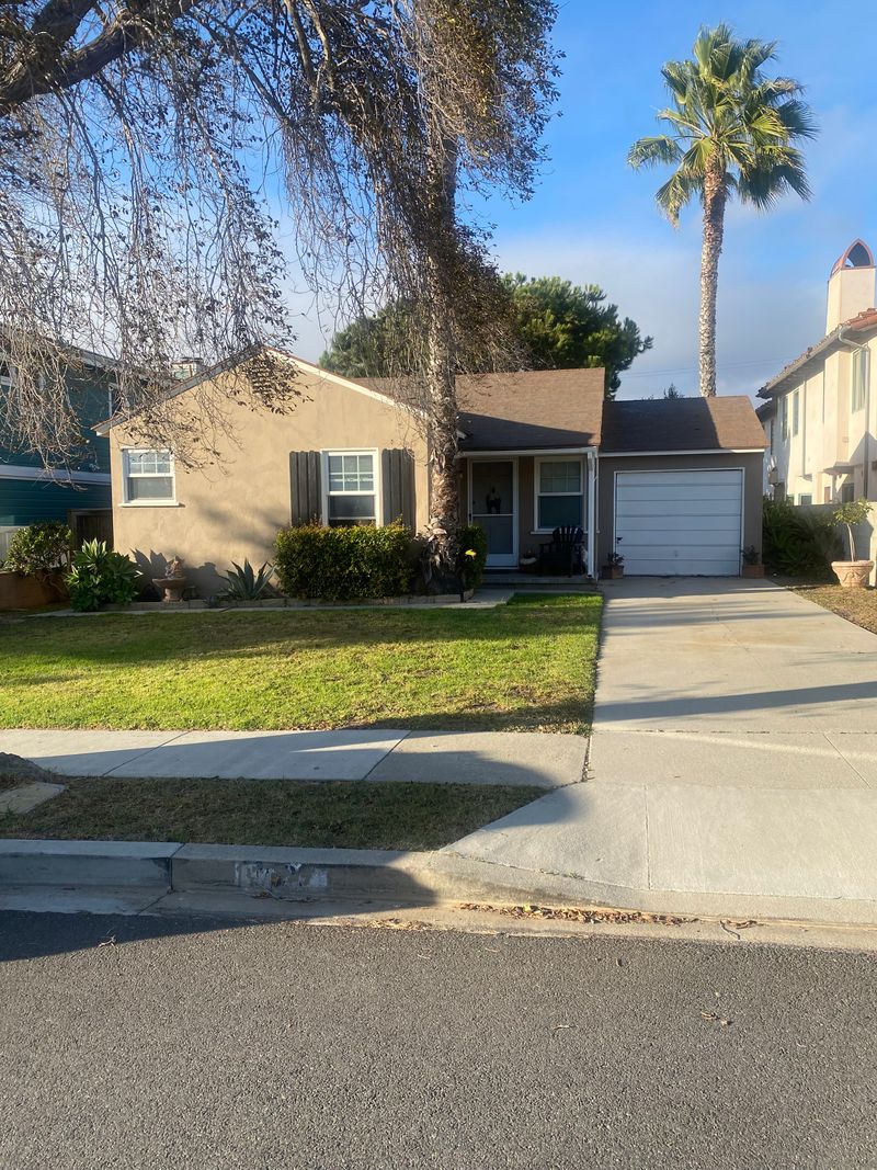 roommates in Manhattan Beach Room2Bed.1Bath - cirtru.com