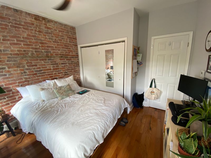 roommates in Washington Private Room in 5Bed.3Bath - cirtru.com