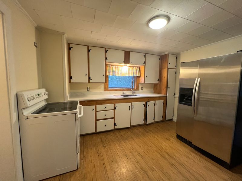 roommates in Methuen Private Room in 4Bed.1Bath - cirtru.com