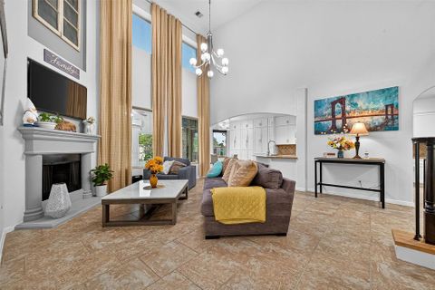 Private Room in 3Bed.2.5Bath