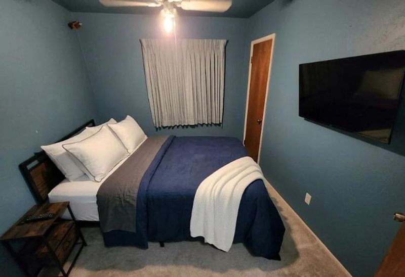 roommates in Undisclosed, Scottsdale, AZ 85257 Live in South Scottsdale (id. 32488) - cirtru.com