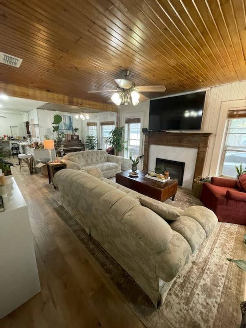 roommates in Kilgore Private Room in 3Bed.2Bath - cirtru.com
