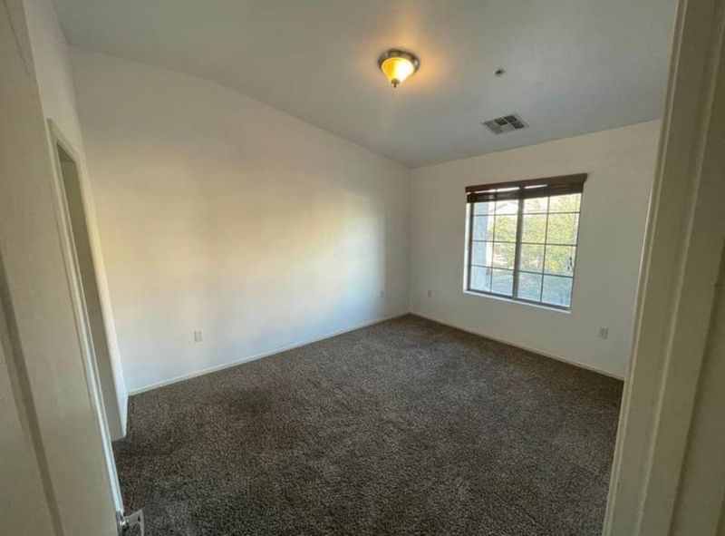 Private Room in 2Bed.2.5Bath
