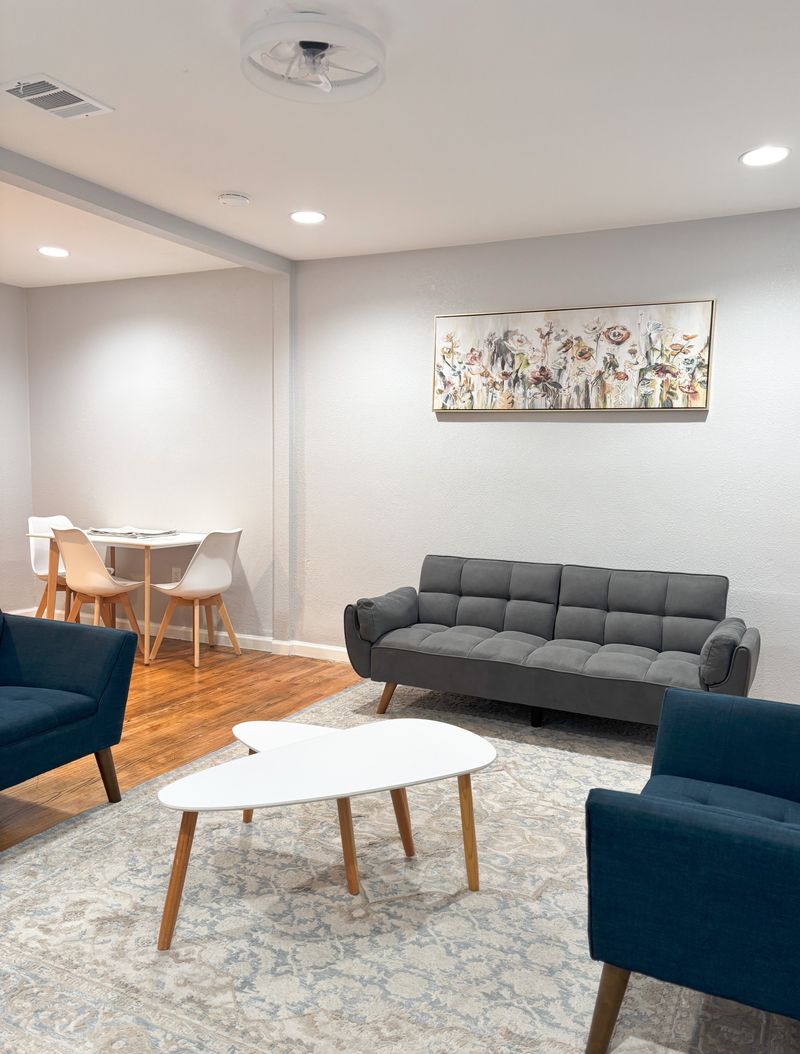 roommates in Dallas Entire Place 2Bed.1Bath - cirtru.com