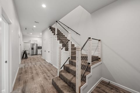 roommates in Undisclosed, Dallas, TX 75224 PRIVATE BATHROOM + SMART TV | Fully Furnished Oak Cliff Rooms (id. 44988) - cirtru.com