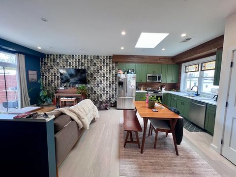 Private Room in 2Bed.2Bath