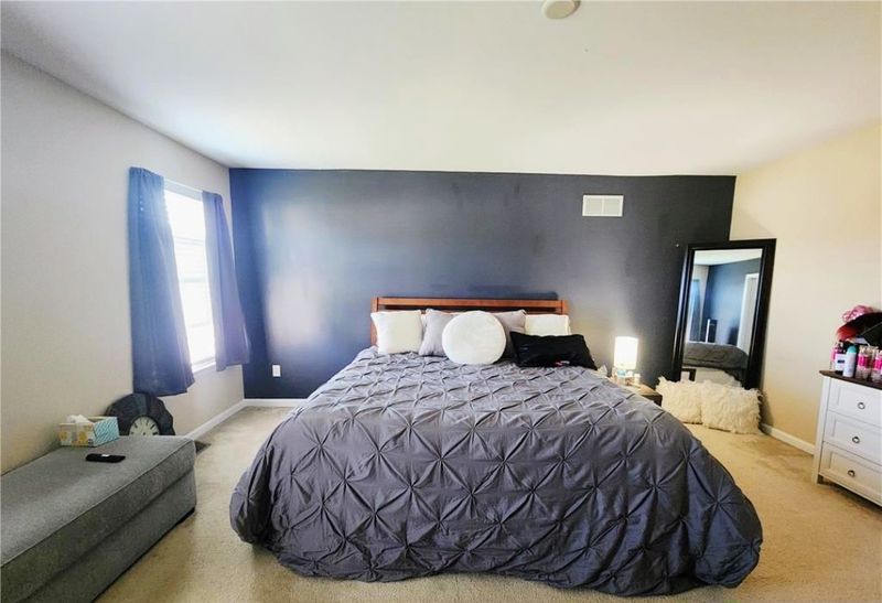roommates in Breinigsville Private Room in 3Bed.2.5Bath - cirtru.com