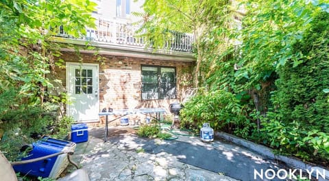 Shared Room in 4Bed.2Bath