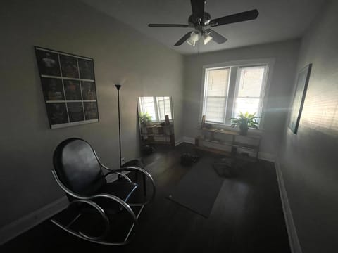 Room3Bed.1Bath