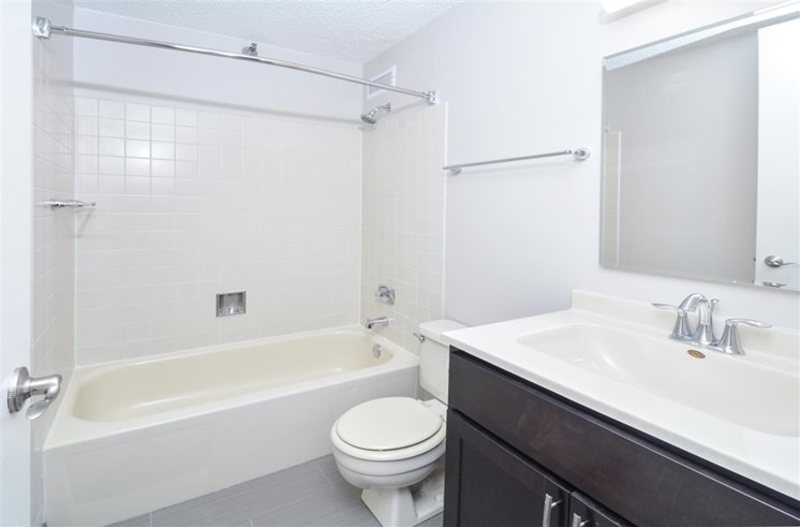 2bed 2bath sublease 3 months