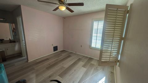 Private Room in 2Bed.2Bath