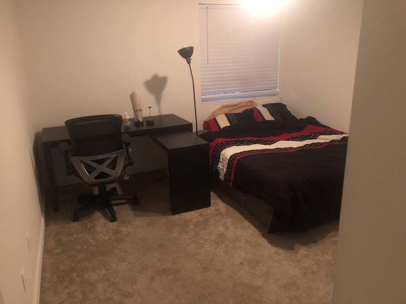 Private Room in 2Bed.1Bath
