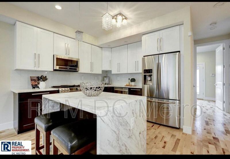 Entire Place 3Bed.3Bath