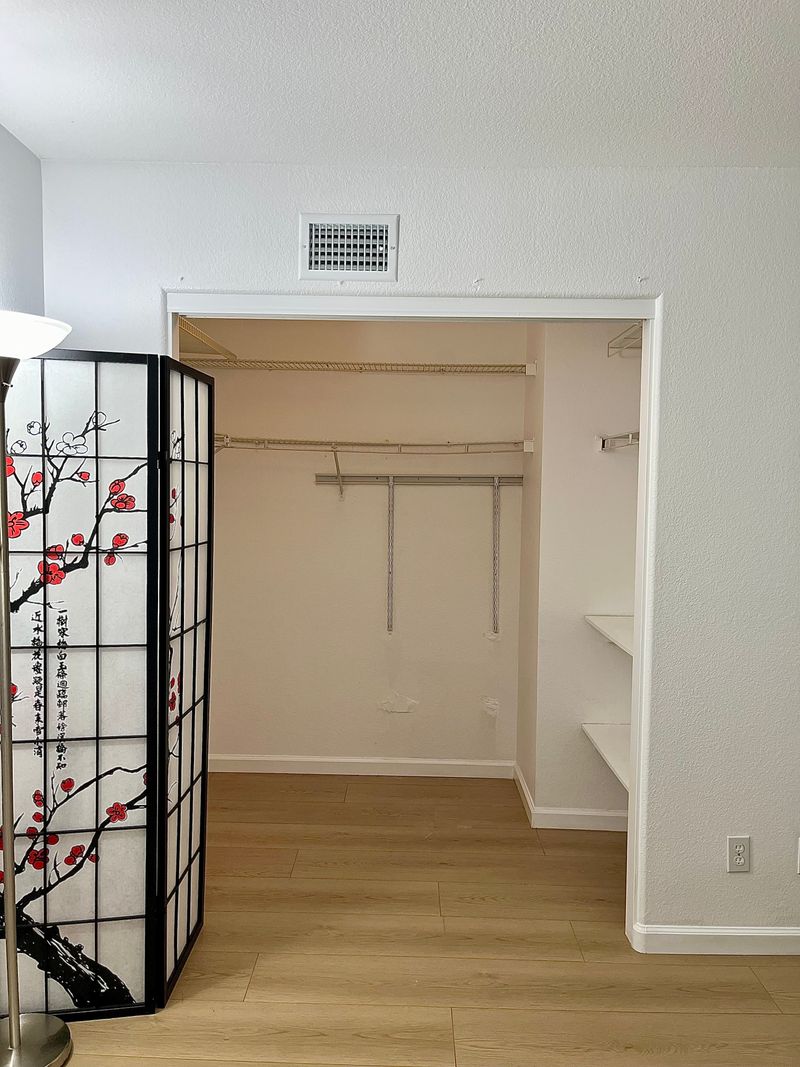 roommates in San Diego Private Room in 1Bed.1Bath - cirtru.com