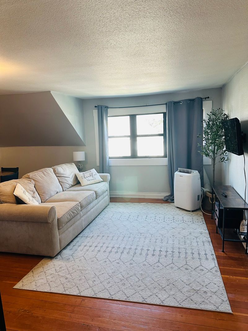 roommates in Baker City Entire Place 1Bed.1Bath - cirtru.com