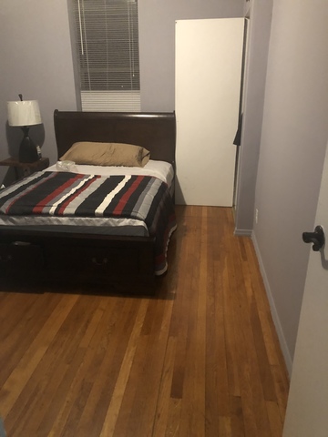 looking for female room mate