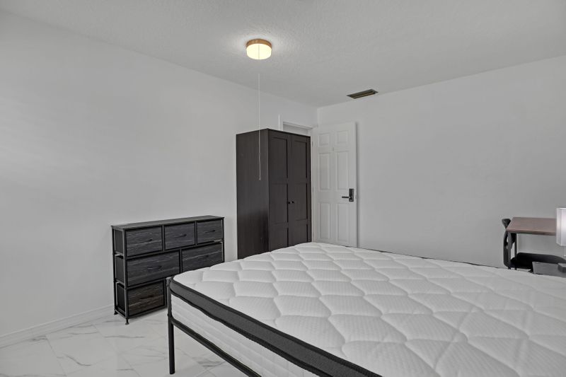 roommates in Undisclosed, Palm Bay, FL 32905 What an amazing PadSplit Home  Free WiFi and Free Washer and Dryer!! (id. 20702) - cirtru.com