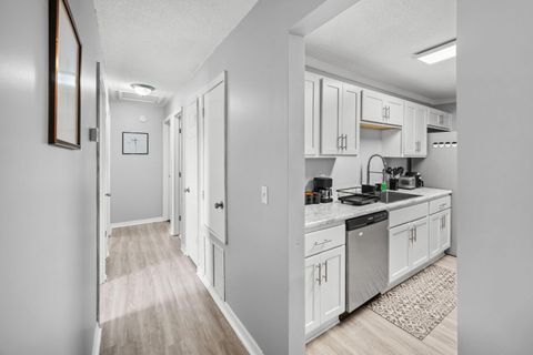 Comfortable Move-In Ready Co-Living |  Clean, Smart & Convenient (id. 30262)