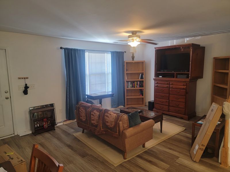 Private Room in 3Bed.2.5Bath