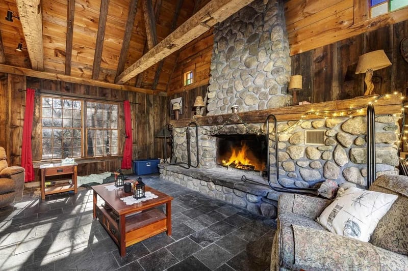 roommates in Undisclosed, Wells River, VT 05081 Star Light Zone (id. 24453) - cirtru.com