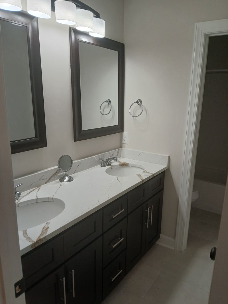 roommates in Franklin Private Room in 1Bed.1Bath - cirtru.com