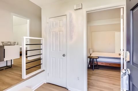 Homey & newly-renovated Lawrenceville House with Dining area (id. 7682)