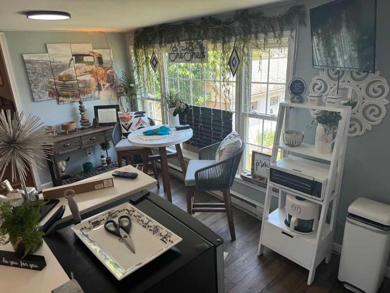 roommates in Clayton Entire Place 1Bed.1Bath - cirtru.com