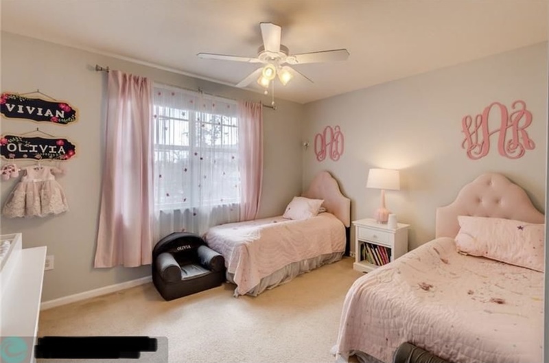 Private Room in 3Bed.3Bath