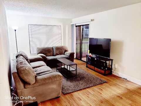 roommates in Tampa Private Room in 2Bed.2Bath - cirtru.com