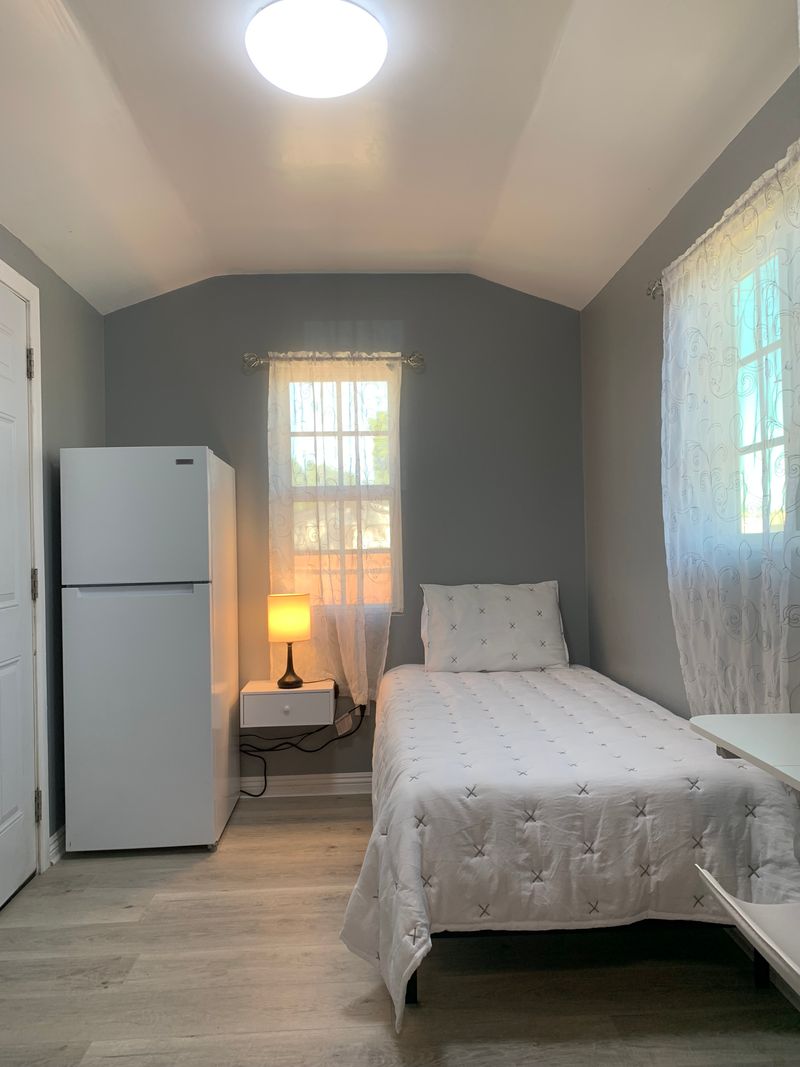 roommates in El Centro Private Room in 2Bed.1Bath - cirtru.com