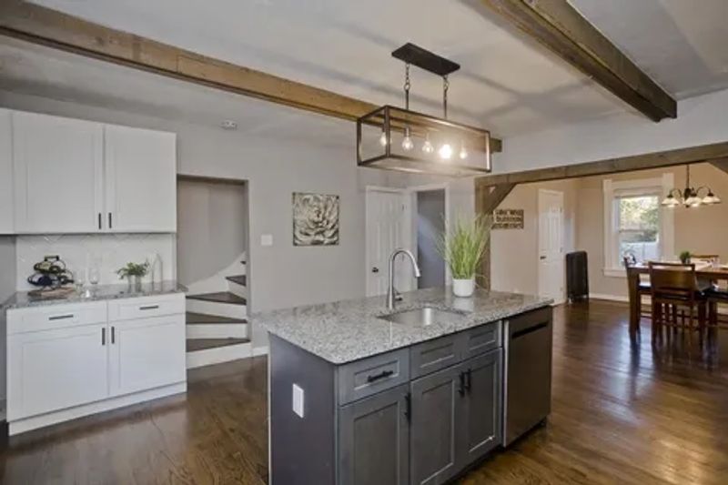roommates in Agawam Private Room in 4Bed.3Bath - cirtru.com