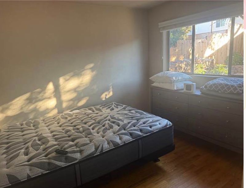 roommates in Seaside Room3Bed.2Bath - cirtru.com