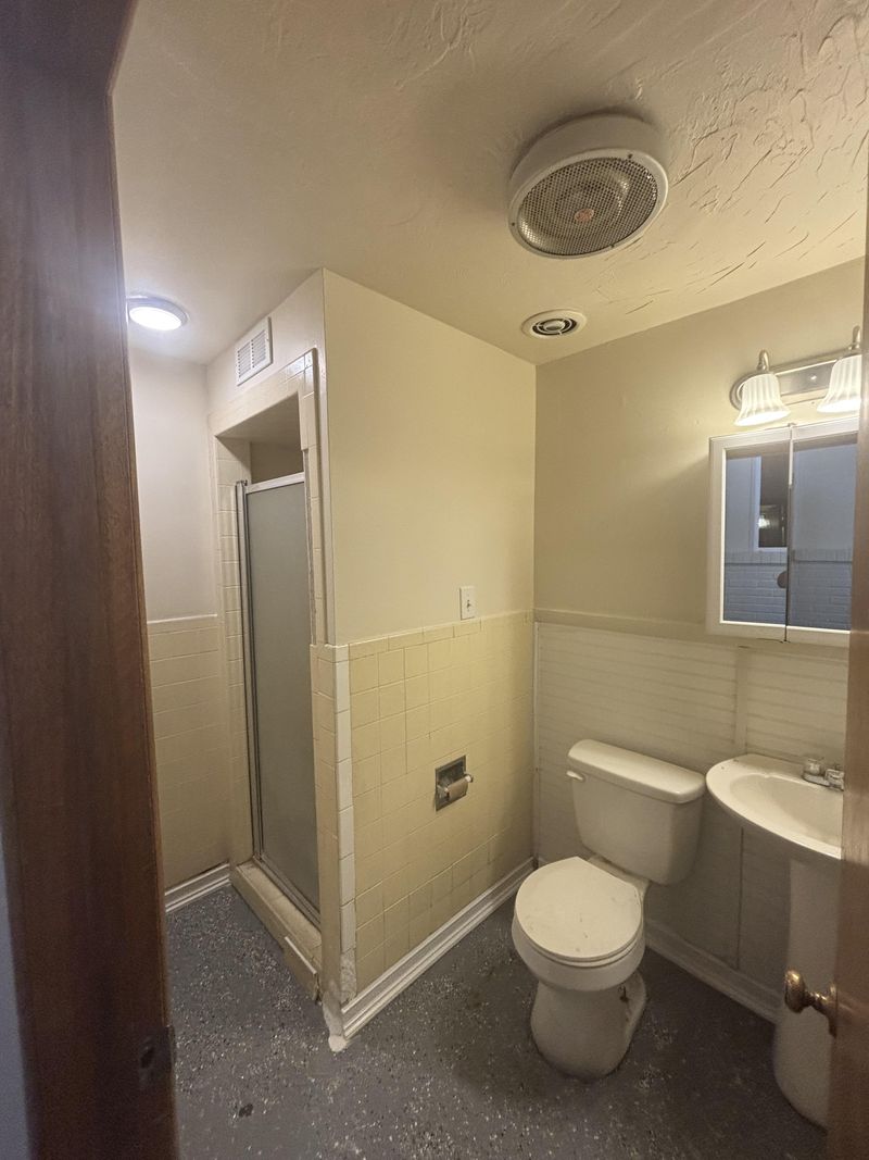 roommates in Undisclosed, Idaho Falls, ID 83404 Idaho Falls Home, Close to 17th street (id. 13973) - cirtru.com