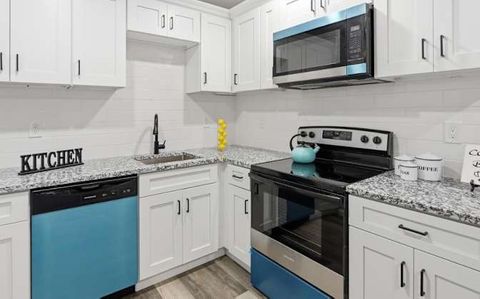 Private Room in 3Bed.1Bath