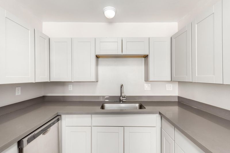 roommates in Undisclosed, Buckeye, AZ 85326 Buckeye House with Dining area. Modern & comfortable (id. 12042) - cirtru.com