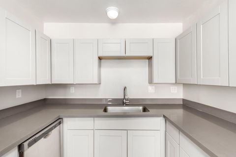 Buckeye House with Dining area. Modern & comfortable (id. 12042)