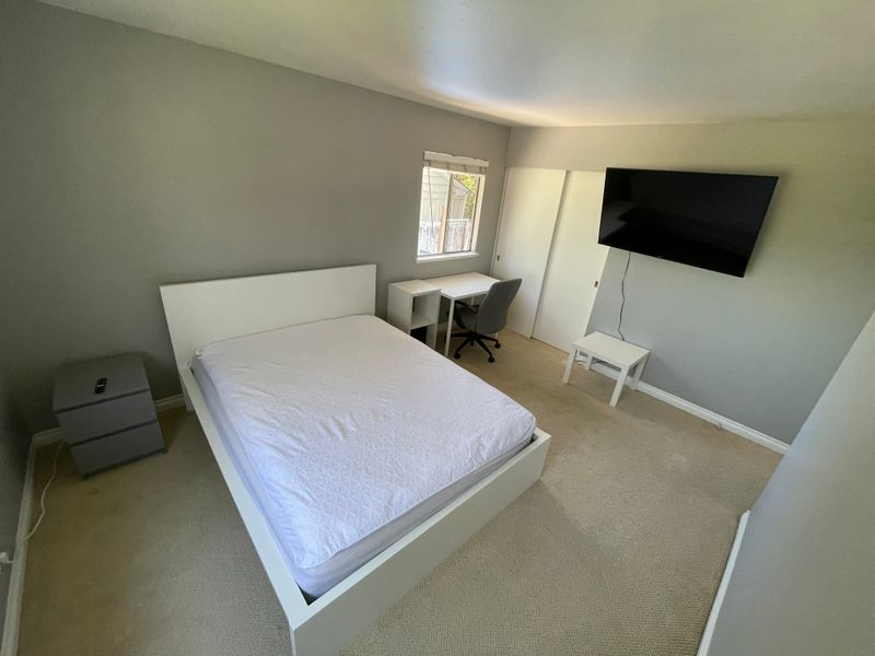 roommates in Orange Private Room in 5Bed.2Bath - cirtru.com