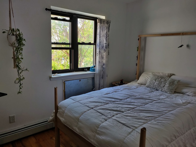 Private Room in 3Bed.1Bath