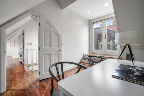 roommates in Boston Entire Place 2Bed.2Bath - cirtru.com