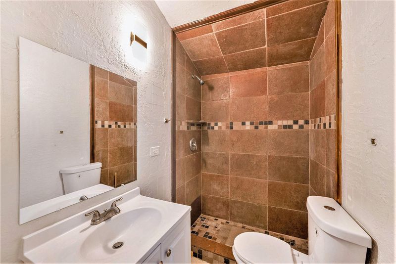 roommates in Undisclosed, St. Petersburg, FL 33702 Cozy Rooms with Private Bath in Lealman area of St. Pete! (id. 12117) - cirtru.com