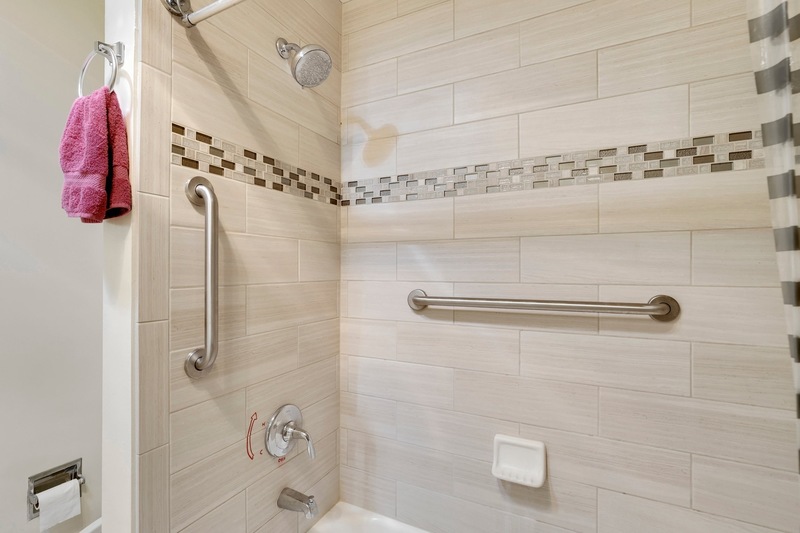 Private Room in 3Bed.2Bath