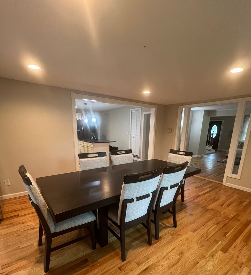 roommates in Hamden Room4Bed.2.5Bath - cirtru.com