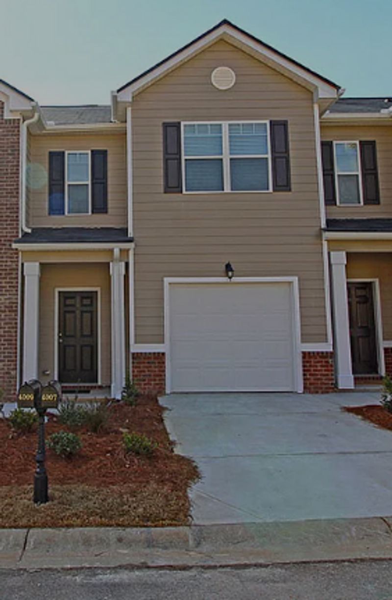 roommates in Lithonia Private Room in 3Bed.2.5Bath - cirtru.com