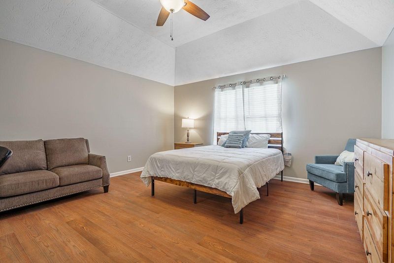 roommates in Undisclosed, Union City, GA 30291 Cozy & Modern Union City Home | Utilities Included | Easy Commute (id. 24935) - cirtru.com