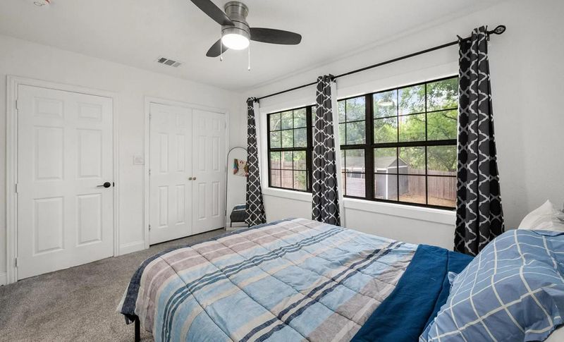 roommates in Undisclosed, Dallas, TX 75211 Clean & Modern Rooms Near Downtown Dallas | Weekly Pay (id. 21968) - cirtru.com