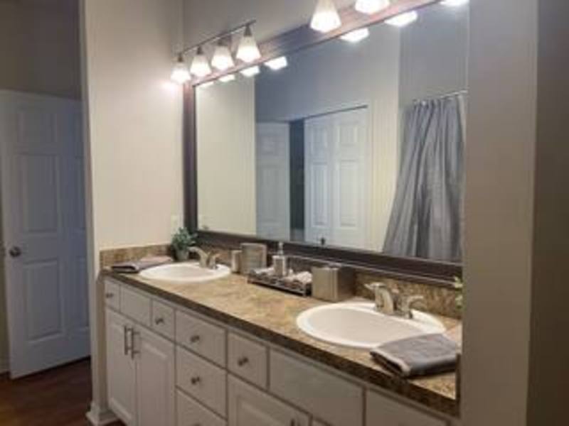 roommates in Sarasota Entire Place 1Bed.1Bath - cirtru.com