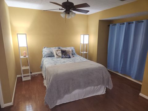 roommates in Raleigh Private Room in 2Bed.2.5Bath - cirtru.com