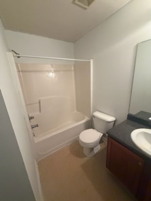 roommates in Riverdale Private Room in 4Bed.1.5Bath - cirtru.com
