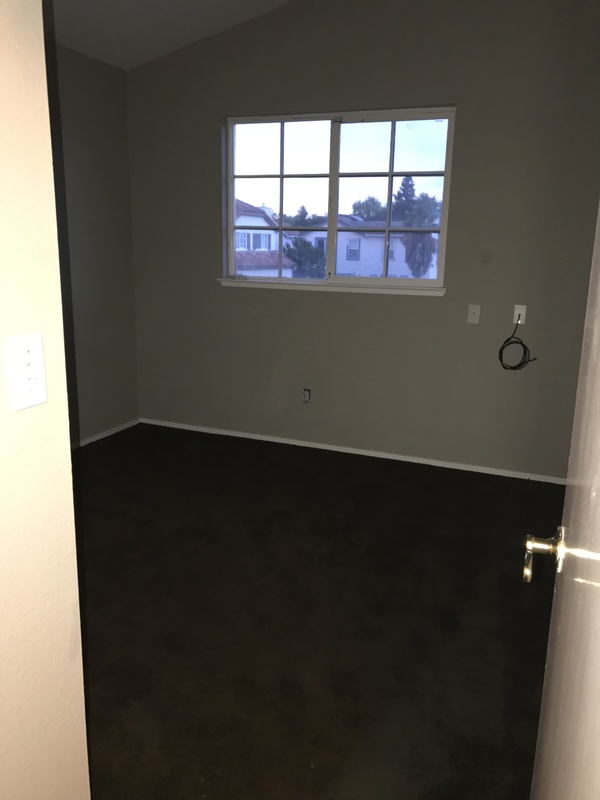 Room in Tracy