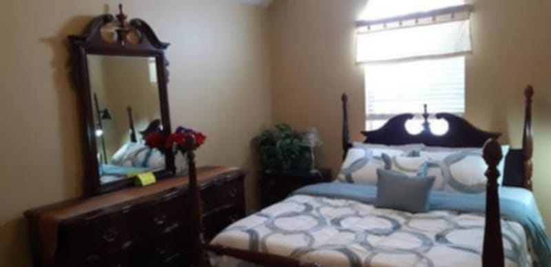 Private Room in 3Bed.1.5Bath